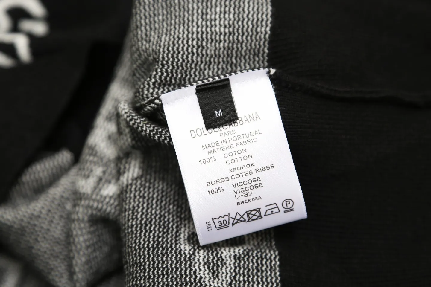 DG Hot Sale ， Premium ， DG ， ， ， Quality Same Style ：Black : N 8521 Sizes：S M